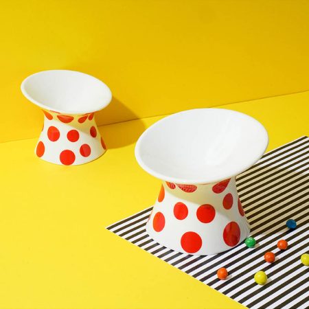 ZeZe dotted red polka cat food bowl